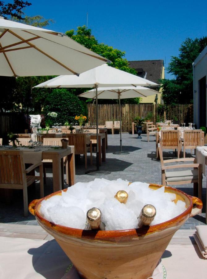Отель Pret A Gouter Bistro Bar Bed Bolderberg Экстерьер фото